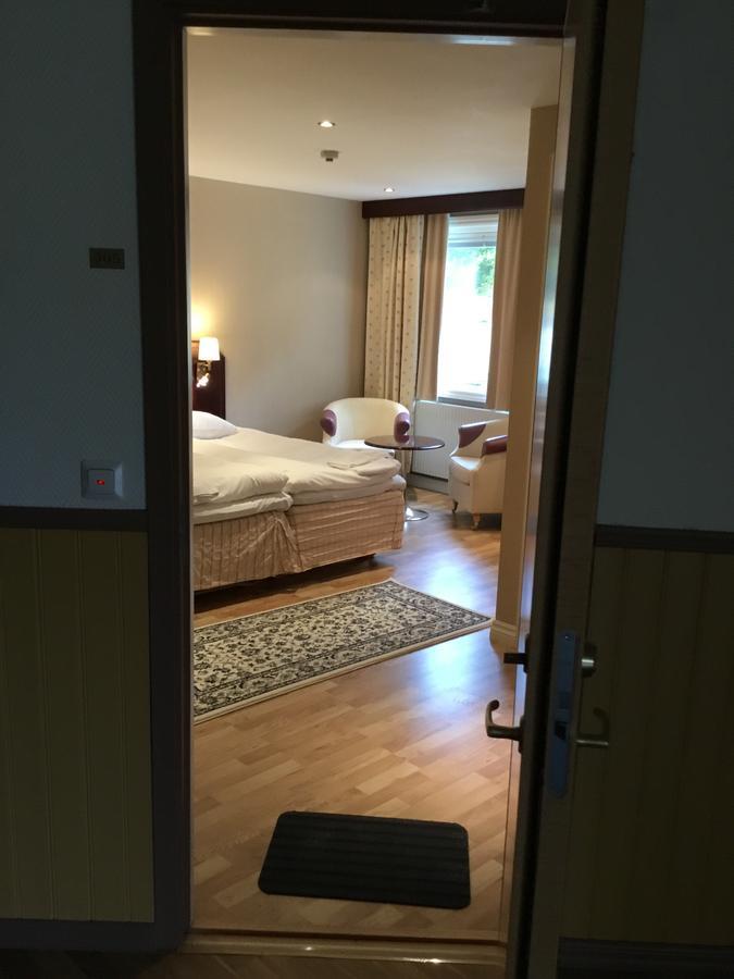 Dagsholm Hotell Färgelanda エクステリア 写真