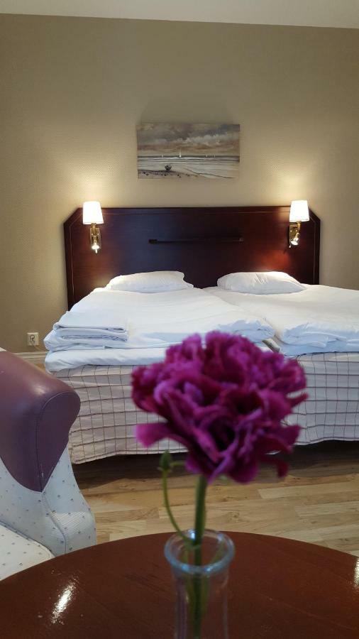 Dagsholm Hotell Färgelanda エクステリア 写真