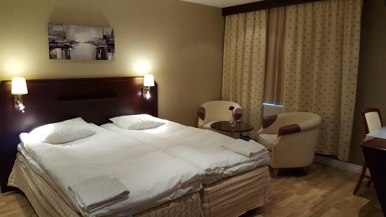 Dagsholm Hotell Färgelanda エクステリア 写真